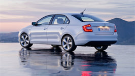 HEM DİZEL HEM DE OTOMATİK