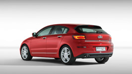 SIRA HATCHBACK'E GELDİ
