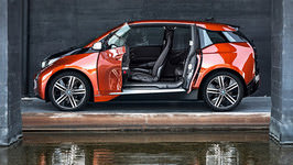 BMW ELEKTRİKLİDE ÇITAYI YÜKSELTİYOR