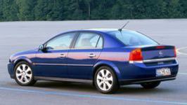 OPEL VECTRA’DA MOTOR SICAKLIK DEĞERLERİ NEDEN FARKLI?