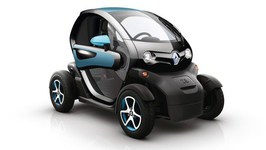 RENAULT-NİSSAN 200.000'İNCİ ELEKTRİKLİ OTOMOBİLİNİ SATTI