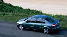 DİZEL MOTORLU RENAULT MEGANE İÇİN NELER ÖNERİRSİNİZ?