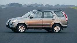 HONDA CR-V’NİN ÖN TAKIMINDA GELEN SESİ NASIL GİDERİRİM?
