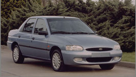 MOTOR YAĞI EKSİLTEN FORD ESCORT İÇİN NE ÖNERİRSİNİZ?