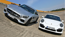 KARŞILAŞTIRMA: MERCEDES-AMG GT S, PORSCHE 911 TURBO