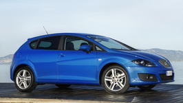 SEAT LEON’UN VİTES GEÇİŞLERİNDE OLUŞAN SESİN KAYNAĞI NEDİR?