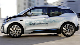 BMW’YE ÜÇÜNCÜ “İ” MODELİ GELİYOR