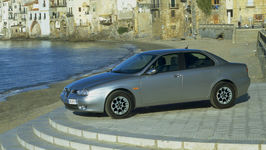 ALFA ROMEO 156 1.6 TS’A HANGİ MOTOR YAĞINI KULLANMALIYIM?
