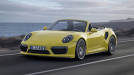 PORSCHE 911 TURBO VE TURBO S GÜN YÜZÜNE ÇIKTI