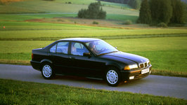 BMW 320İ’NİN DİREKSİYONUNDAKİ TİTREME İÇİN NELER ÖNERİRSİNİZ?