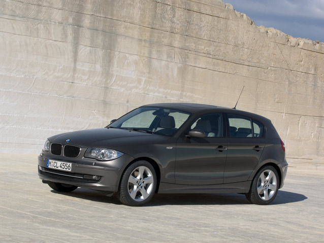 BMW 116İ’NİN FREN PEDALI NEDEN SERTLEŞİYOR?