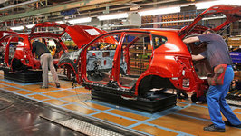 TÜRK OTOMOTİV SANAYİİ BÜYÜYOR