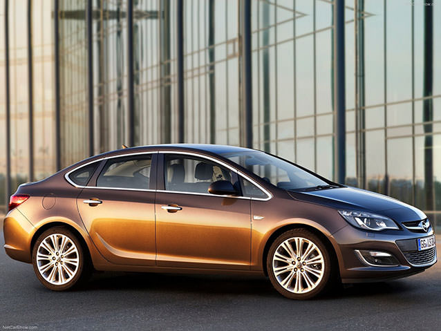 OPEL ASTRA’YA DAHA KALIN YANAKLI BİR KIŞ LASTİĞİ ALMAMI ÖNERİR MİSİNİZ?