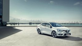 EFSANE GERİ DÖNÜYOR RENAULT MEGANE SEDAN