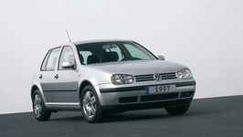 VW GOLF’TE OLUŞAN MOTOR YAĞI EKSİLMESİ NORMAL Mİ?