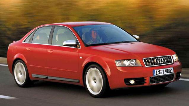 audis4_2002_1024x768_wallpaper_01_d.jpg