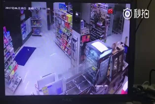 Otomobilden inmeden market alışverisi