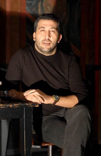 Emre K�nay