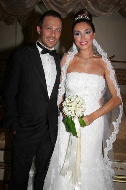 Zuhal Topal