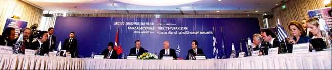 ERDOGAN , BARHELEMOS'U EKUMENIK OLARAK TANIMAK BENI RAHATSIZ ETMEZ DEDI