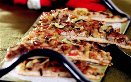 Tavuklu Pizza