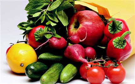 Beslenme �nerilerimizi toplumumuz nas�l alg�l�yor...