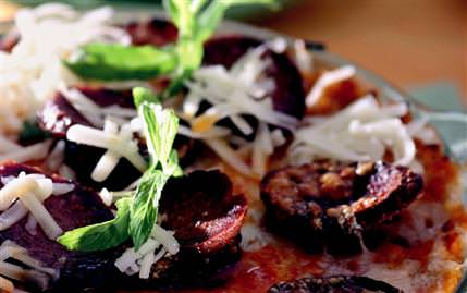 Sar� Mercimekli Pizza