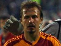 Ayhan ayr�lmak m� istiyor?