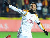 'Liverpool Arda için para ar�yor'