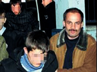 Girdiler ama ç�kamad�lar