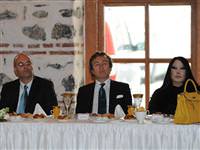 Bülent Ersoy'un �a��rtan iste�i
