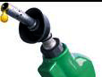 Motorinin litresine 4 kuru� zam geldi