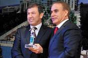 Futbolcular�n ek i�leri