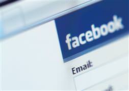 <a href="/index/facebook_628298082933" target="_blank" class="tkktLnk" rel="tag">Facebook</a> kullan�c�lar� kimlik de�i�tirecek