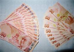 Vatanda��n 5 bin 500 liras� gitti