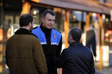 �lçenin tek polisi