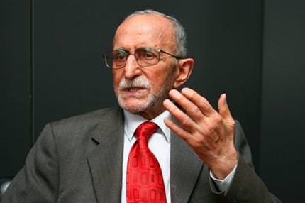 Mustafa Ba�o�lu vefat etti