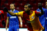 Elmander gol atmak için h�rs yapt�
