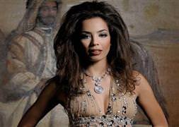 <a href="/index/azra_akin" target="_blank" class="tkktLnk" rel="tag">Azra Ak�n</a>'a çifte �ok!