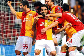 Aslan sil ba�tan
