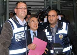 <a href="/index/aytac_durak_haber_etiketleri" target="_blank" class="tkktLnk" rel="tag">Aytaç Durak</a> tahliye oldu