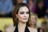 Jolie: Ailem için gerekirse öldürürüm!