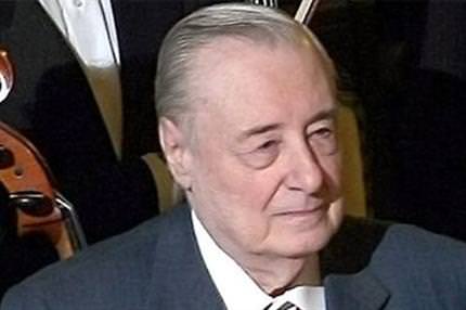 Y�lmaz Öztuna vefat etti