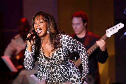 Donna Summer'� kaybettik