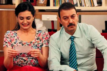 Kemal'i k�zd�ran çiçekler kimden?