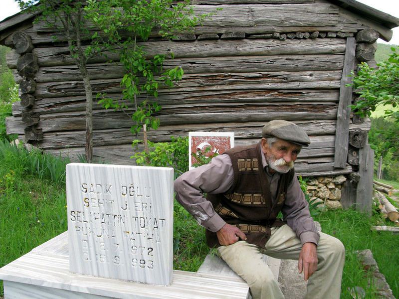 Sad�k Baba