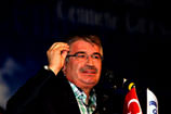 Hizmet partisiyiz