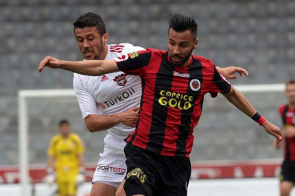 Yasin Öztekin Trabzon'da