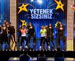 Yetenek Sizsiniz Türkiye'de muhte�em dans �ov