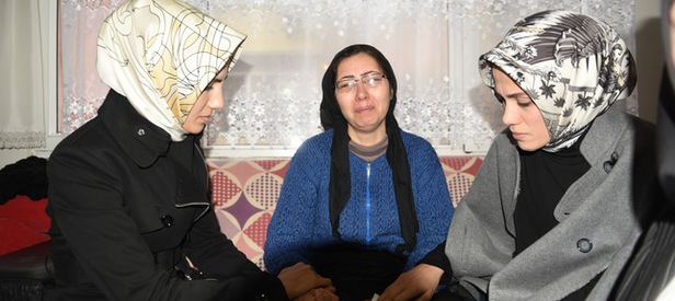 Cumhurbaşkanı Erdoğanın kızları taziye evinde
